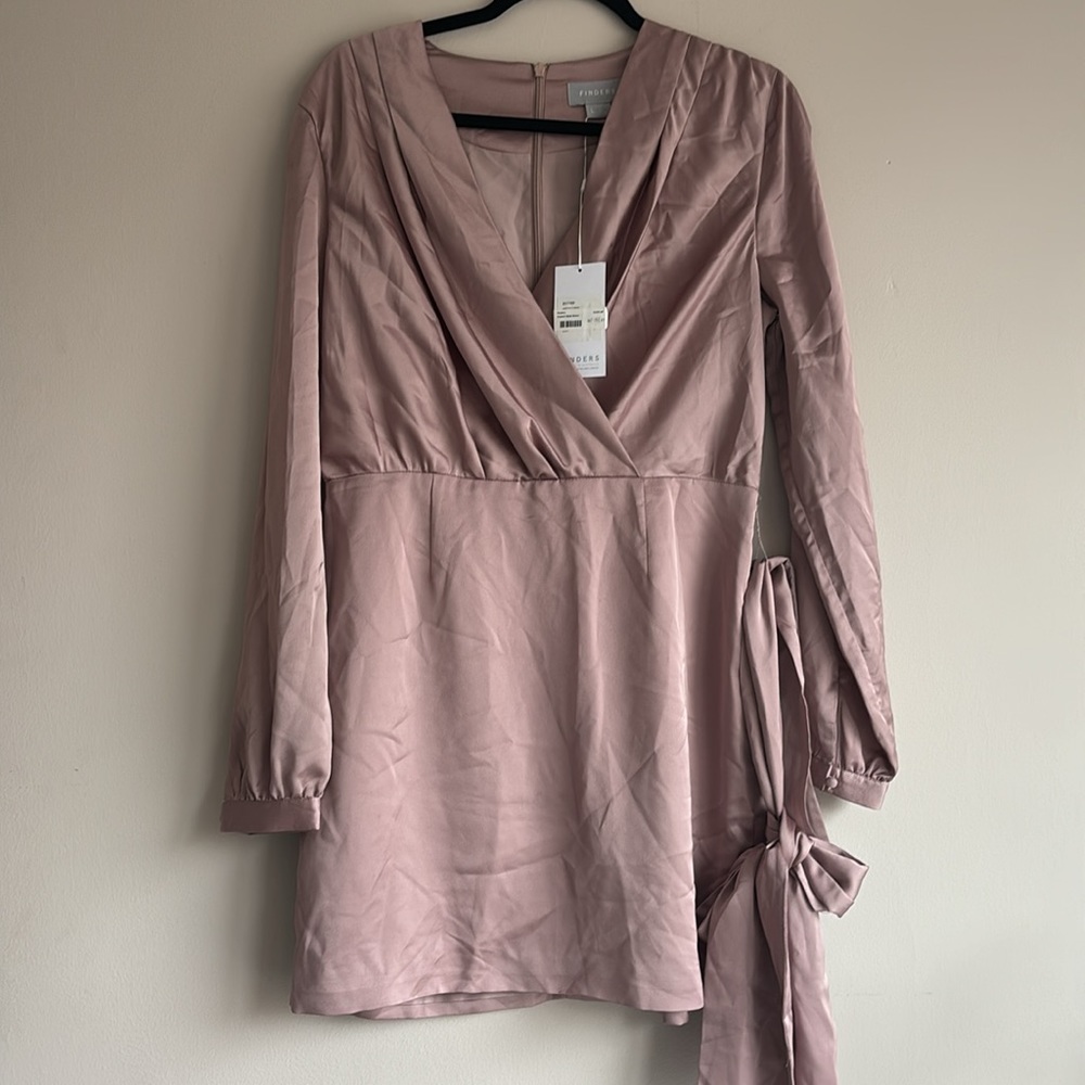 NWt Finders keepers size L